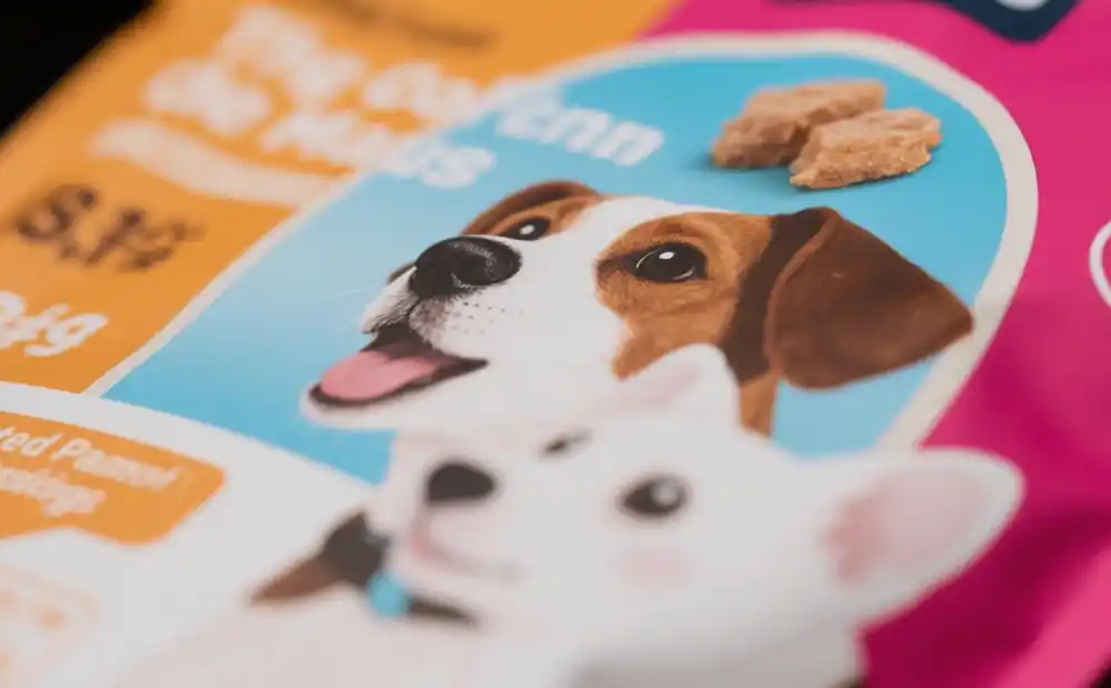 Case: Water-based flexographic ink enhances the brand image of pet food packaging
